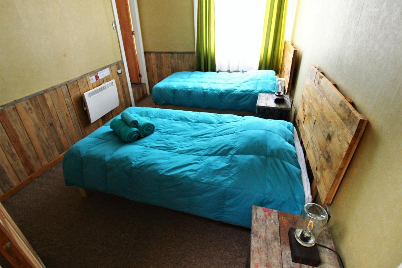 Corner Hostel Puerto Natales Dış mekan fotoğraf